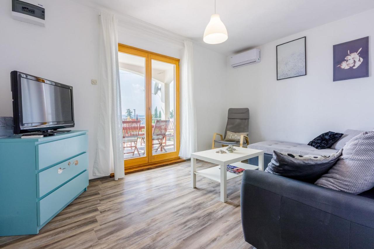 Apartments Bartulin Crikvenica Εξωτερικό φωτογραφία